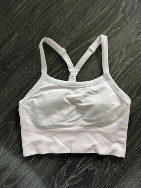 Aritzia Pale Pink Seamless Racerback Sports Bra